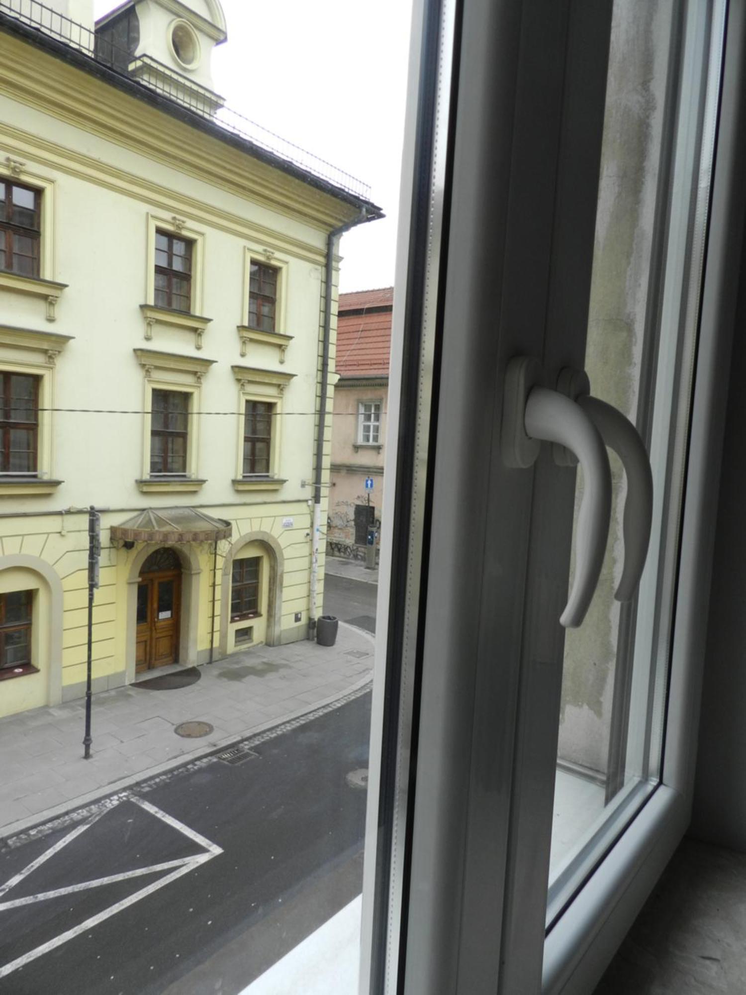 Apartament Donnka Apartment Krakow Bagian luar foto